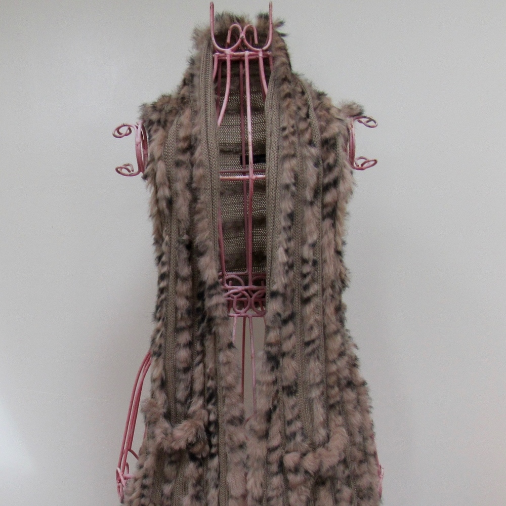 LOVE TOKEN RABBIT FUR LONG VEST